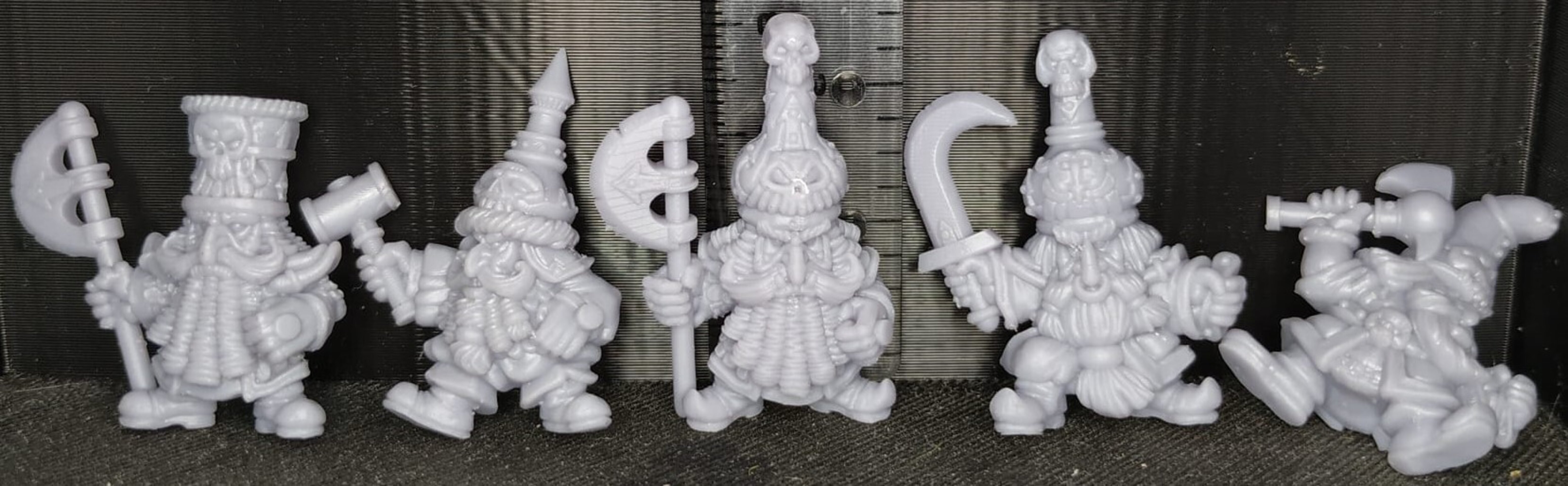 Chaos Dwarfs Warriors  (fabelzel) chaos dwarfs oldhammer - resin - 28 mm - 4